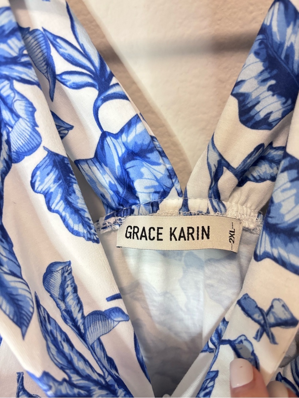 ✨Grace Karin Blue & White Floral Halter Dress✨ - Picture 5 of 5